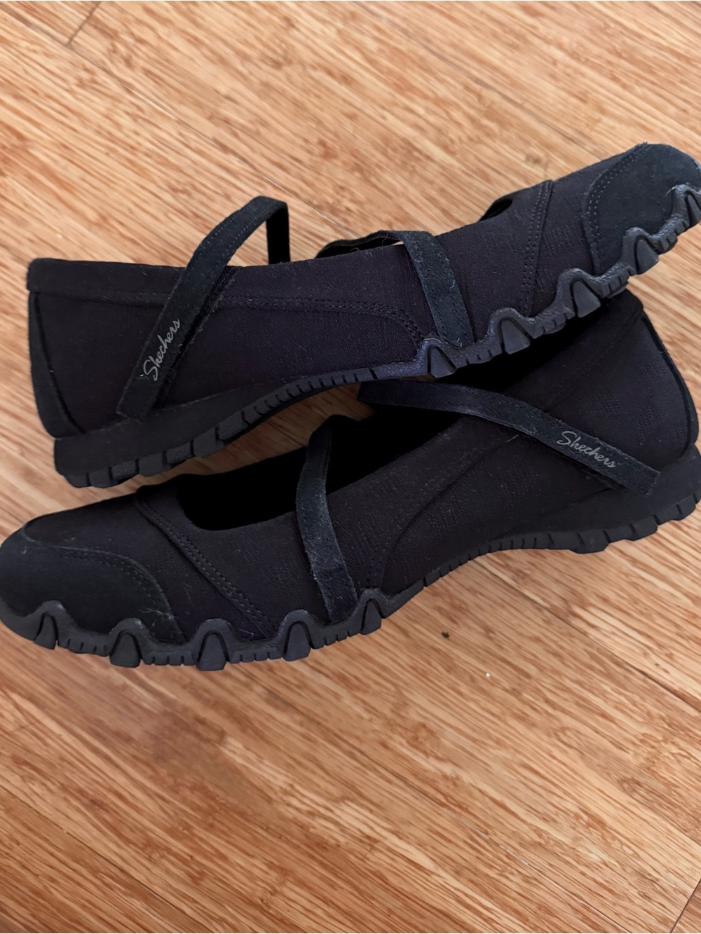 Skechers Women's Black Stretch Mary Jane Flats with Elastic Strap